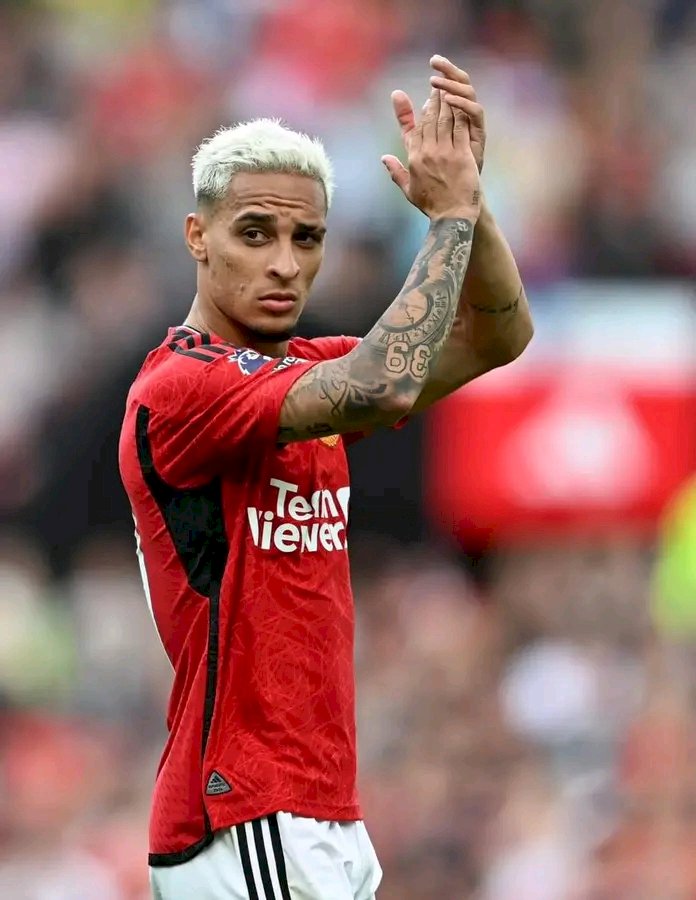 Breaking:Antony back to training and available for selection, decision made