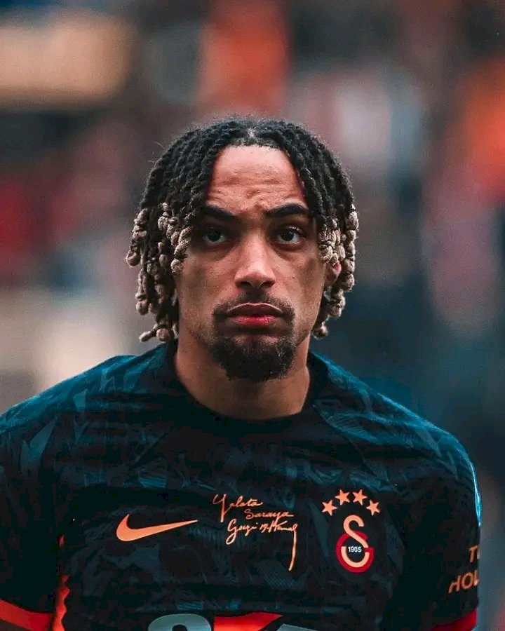 JUST-IN:Bayern opens talks to sign Sacha Boey with initial €15m bid!