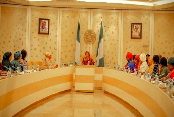 JUST-IN:First Lady, Remi Tinubu meets state governors’ wives in Abuja.