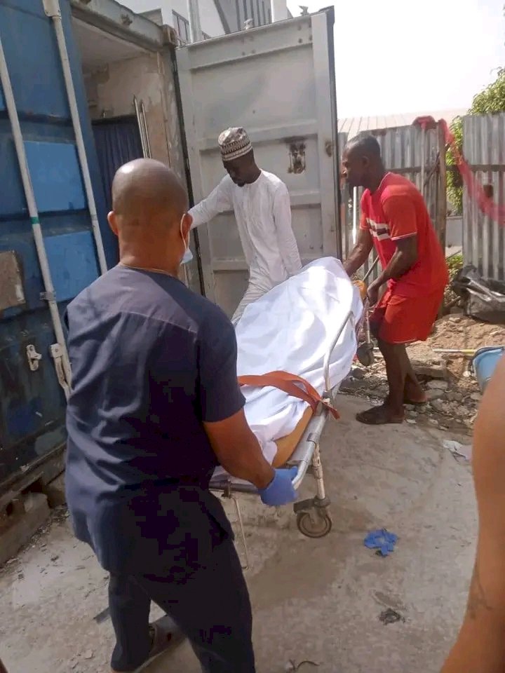 JUST-IN:Poly Student slumps and died while jogging on Field