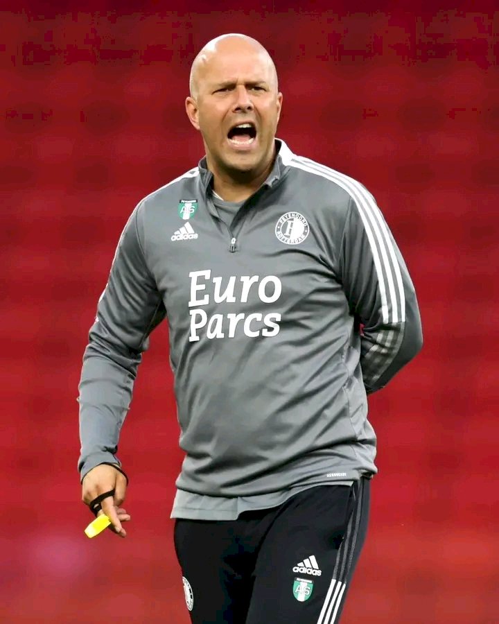 JUST-IN:Liverpool have made contact with Feyenoord manager Arne Slot!