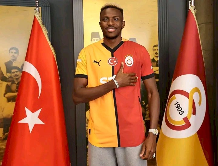 Nigeria football star Victor Osimhen accused of A$$aulting a journalist in Turkey